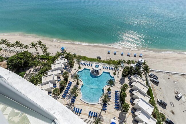 Building Photo - 3101 S Ocean Dr