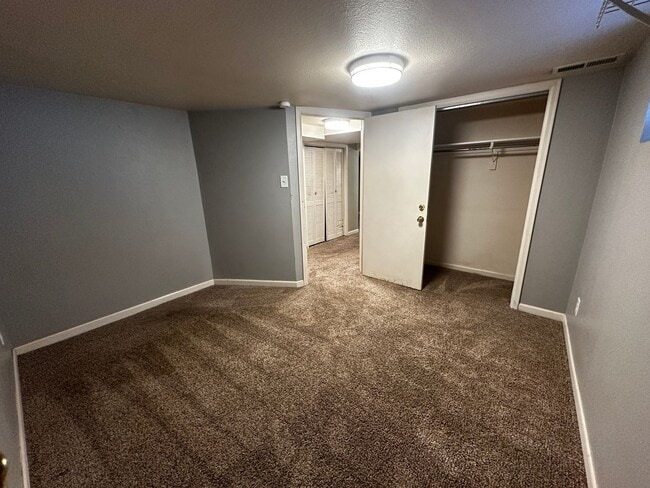 Building Photo - 1718 7th Ave