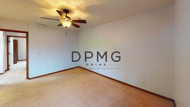 Building Photo - 114 Manchester Dr. DeWitt, MI 48820