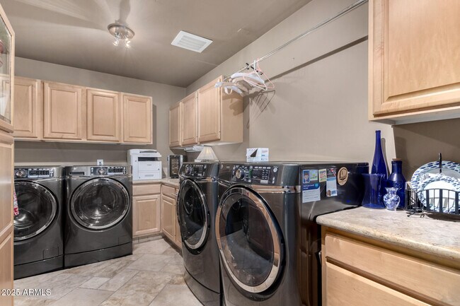 Building Photo - 3122 N 78th St