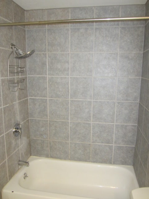 Building Photo - One Bedroom Apartment In Two Mile Creek.  Amazing Location!