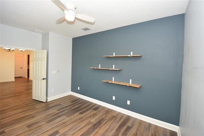 Building Photo - 1 Ziegler Pl