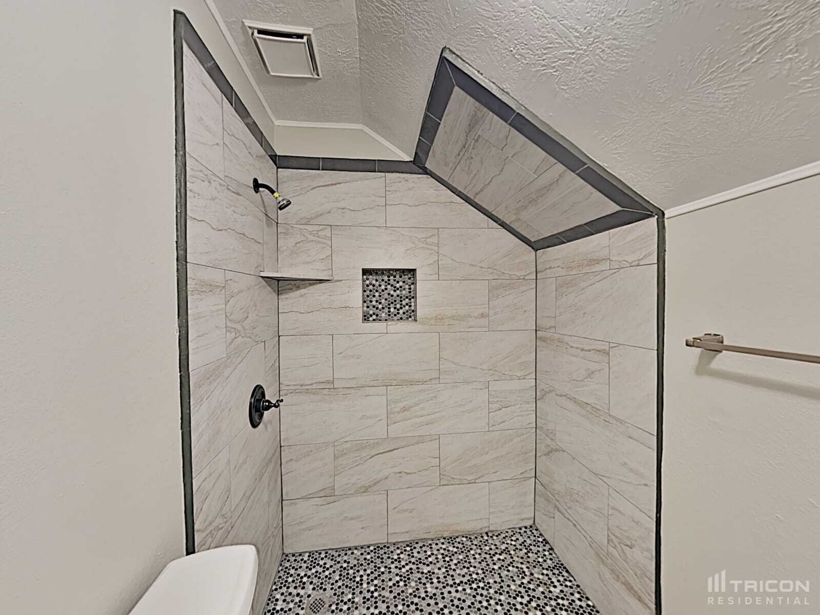 Building Photo - 1411 Chart Dr
