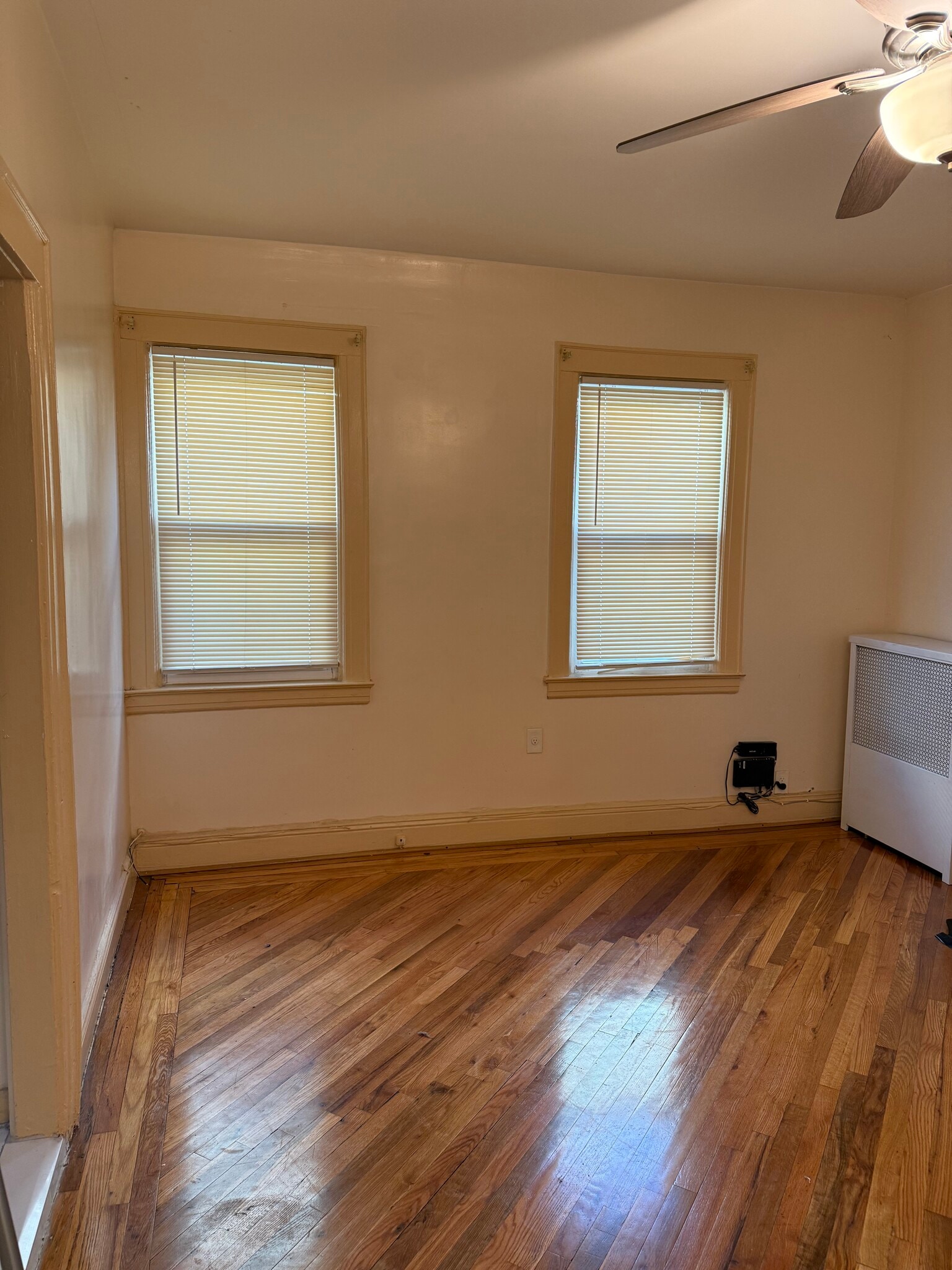 Building Photo - 9046 180th St