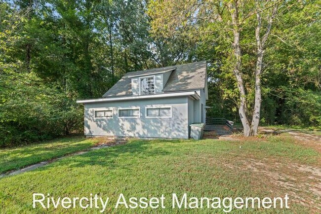 Building Photo - You Don't Want To Miss This One!!!!! It Is...
