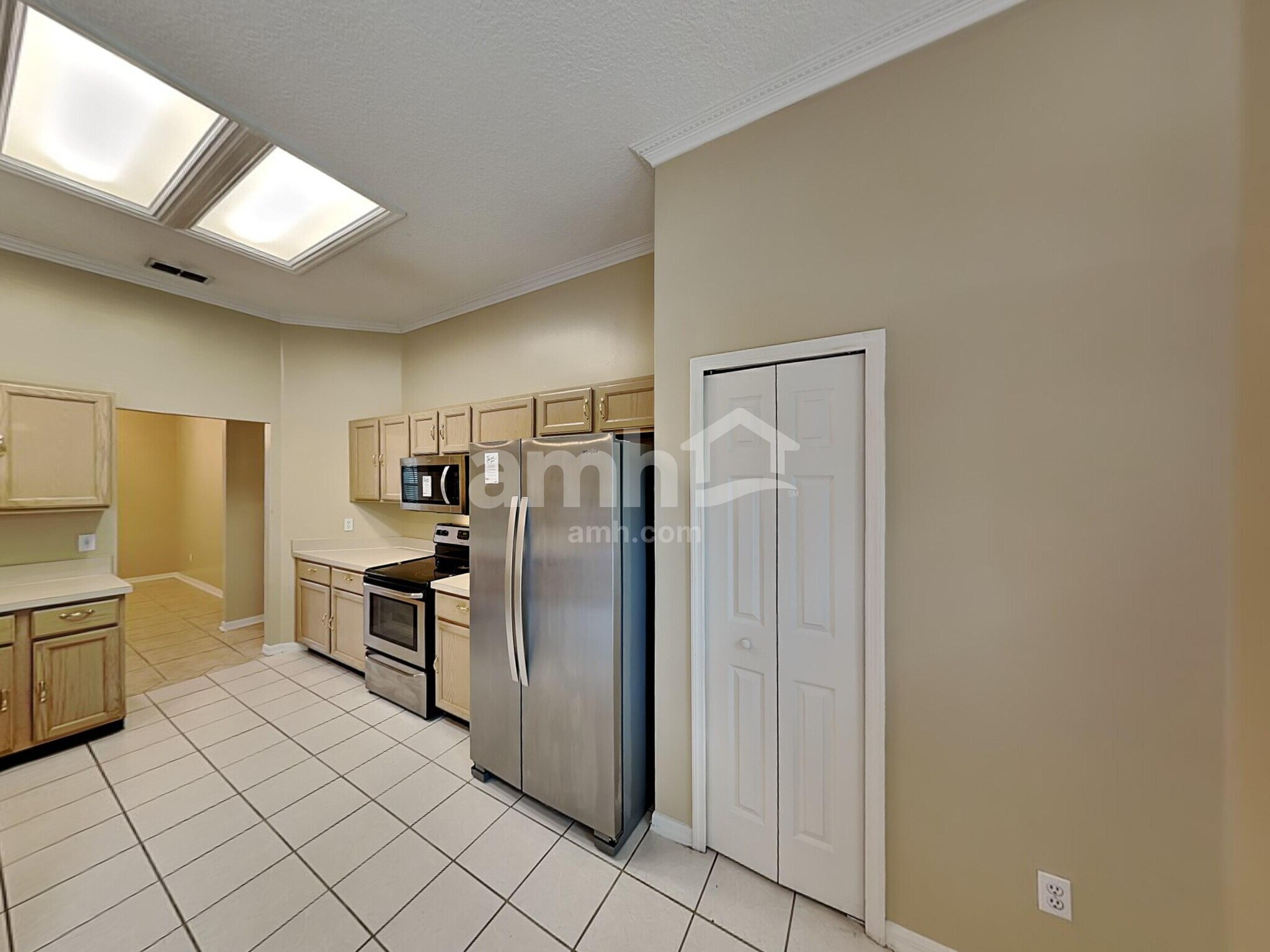 Building Photo - 4770 Mountain Breeze Ct S