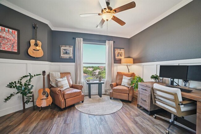 Building Photo - 2302 Arroyo Grande