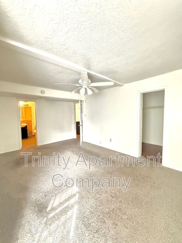 Building Photo - 2800 Vail Ave SE