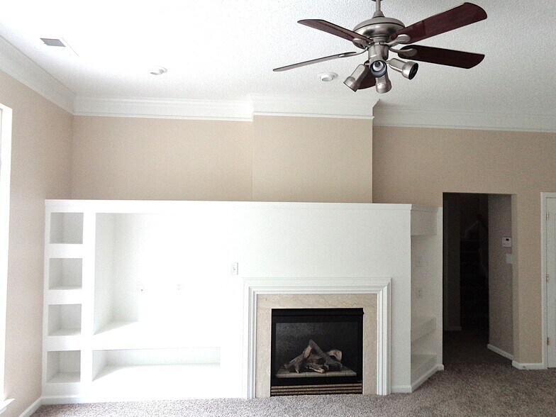 Building Photo - 14036 McGloughlin Way Ct