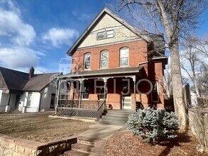 Building Photo - 732 E Kiowa St