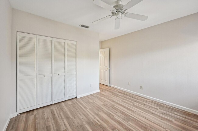 Building Photo - 1103 Duncan Cir