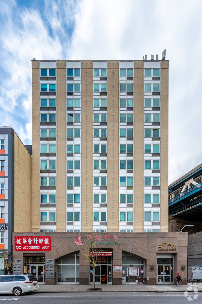 Building Photo - Madison Tower