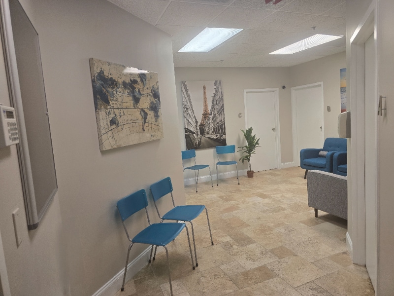 Building Photo - 2500 W Lake Mary Blvd