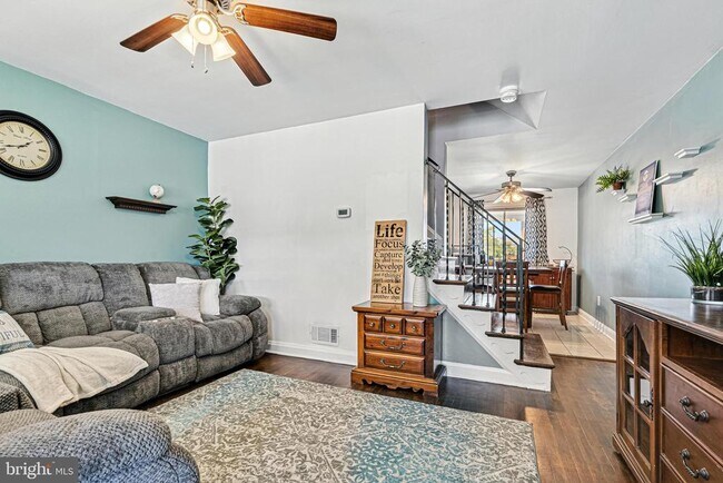 Primary Photo - 8272 Kavanagh Rd