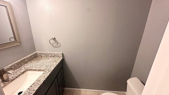 Building Photo - 4205 Benard Ct