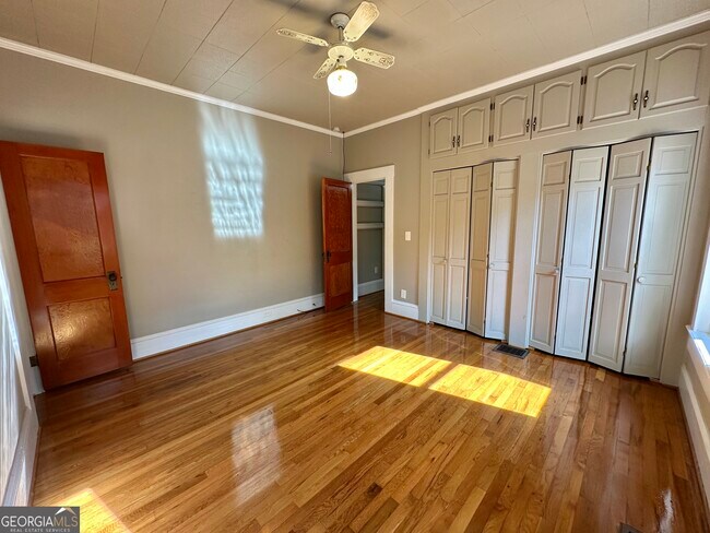 Building Photo - 986 GA-120