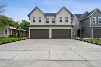 Building Photo - 239 Athenia Dr