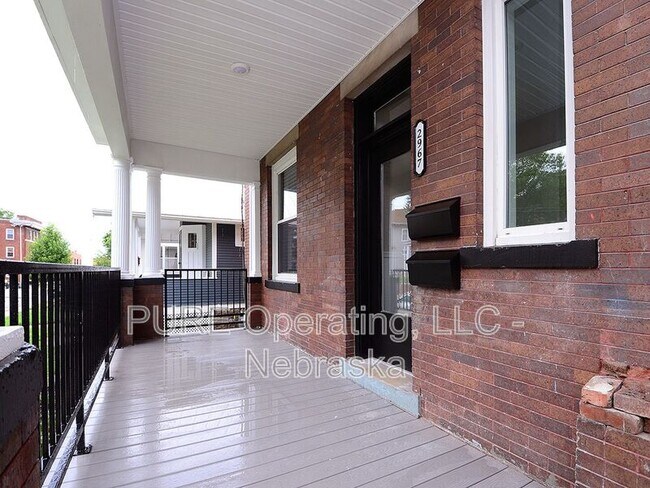 Building Photo - 2967 Harris St