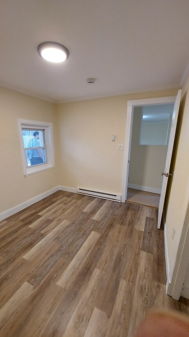 Building Photo - Carriage Apartments