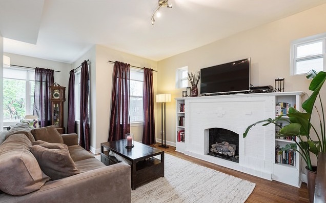 Building Photo - 4857 N Avers Ave