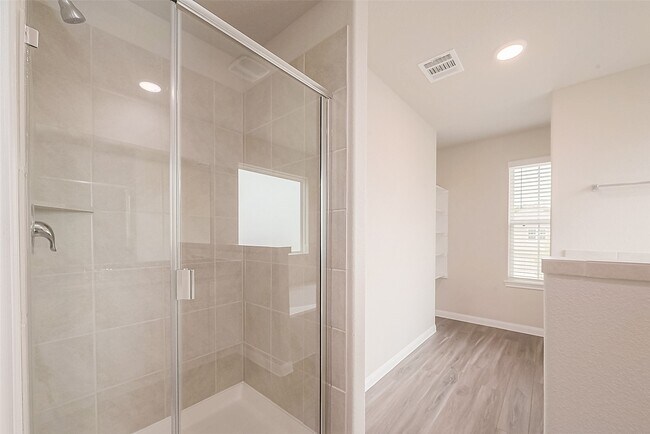 Building Photo - 2335 Tavo Trails Dr