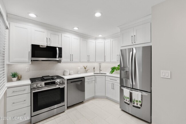 Building Photo - 36 Steeplechase Ct
