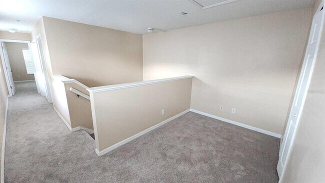 Building Photo - 9839 Tivoli Villa Dr