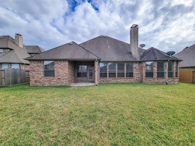 Building Photo - 2886 Tuscania Ln