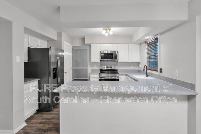 Building Photo - 174 Winding Rock Rd