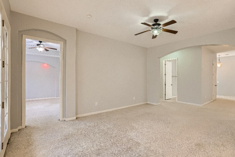 Building Photo - 9136 Scenic View Cir