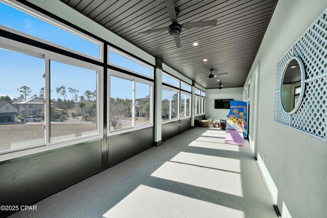 Building Photo - 540 Wahoo Rd