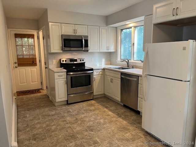 Building Photo - 4 Providence Ave