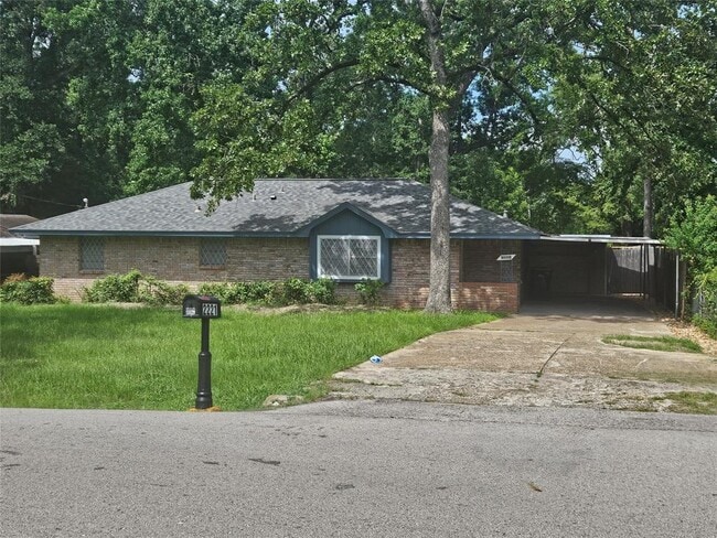 Primary Photo - 2221 N Thompson St