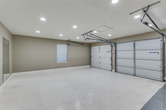 Building Photo - 4401 Tiptop St
