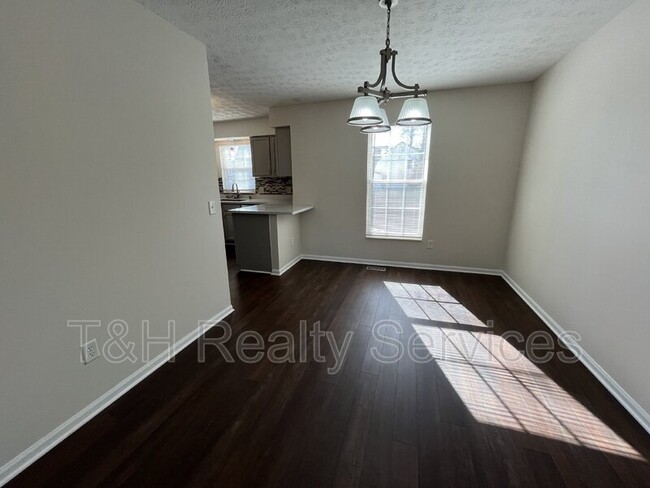 Building Photo - 6827 Antelope Dr