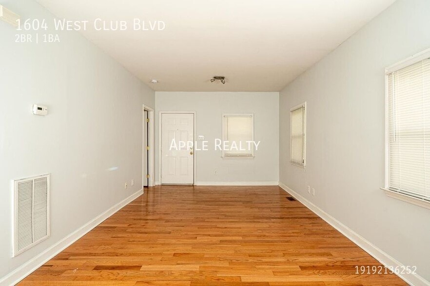 Building Photo - 1604 W Club Blvd