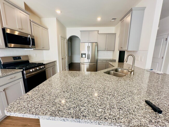 Building Photo - 15115 Moulin Ct Dr