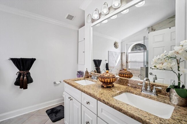 Building Photo - 8117 Tar Hollow Dr