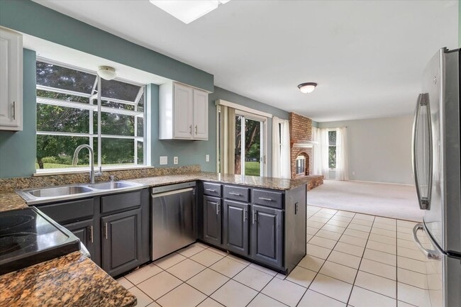 Building Photo - 1848 Denton Ridge Ct