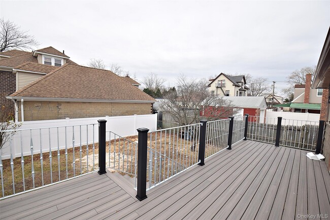 Building Photo - 86-16 262nd St