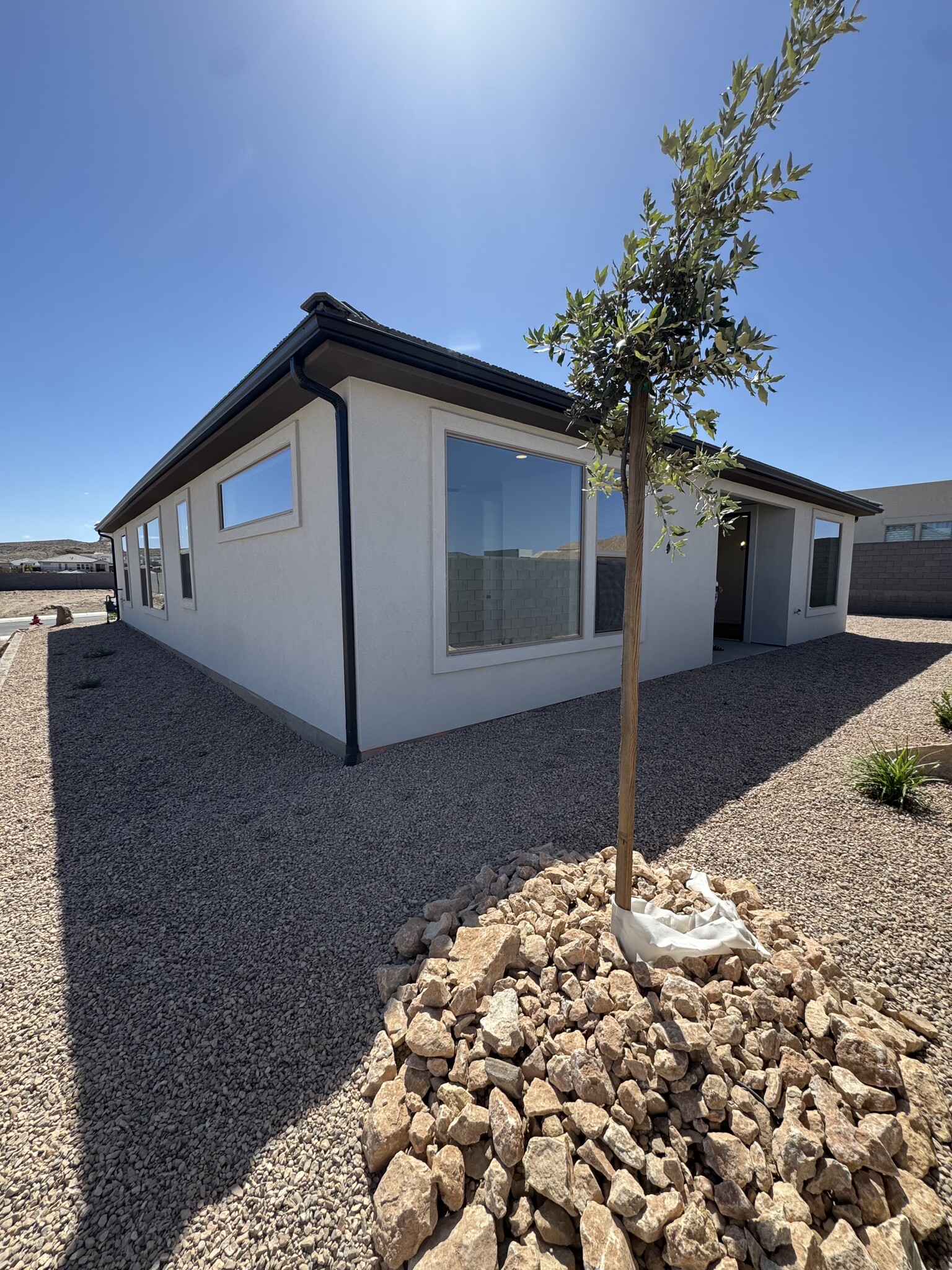 Building Photo - 663 Molveno Trl