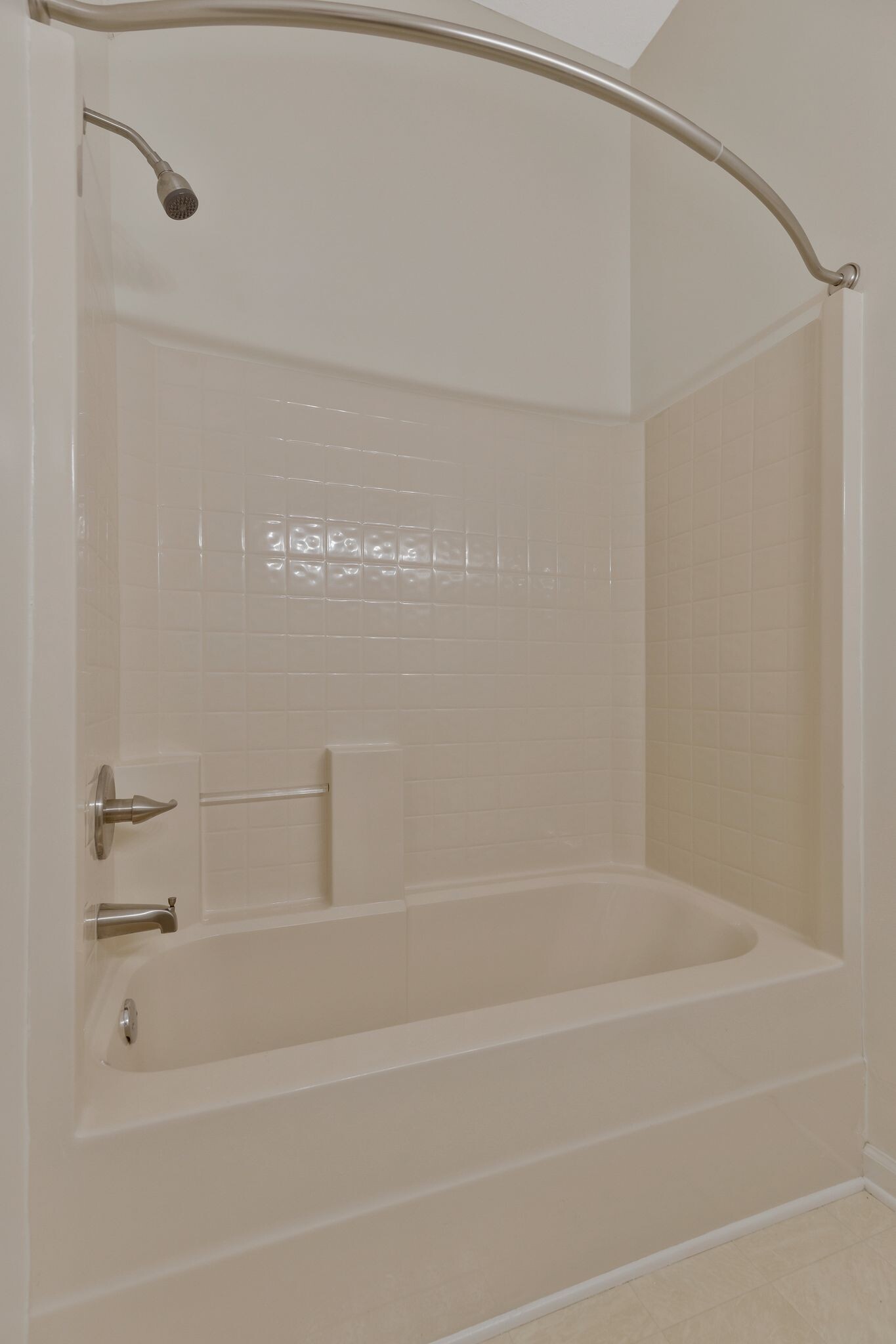 Building Photo - 5204 Catspaw Dr