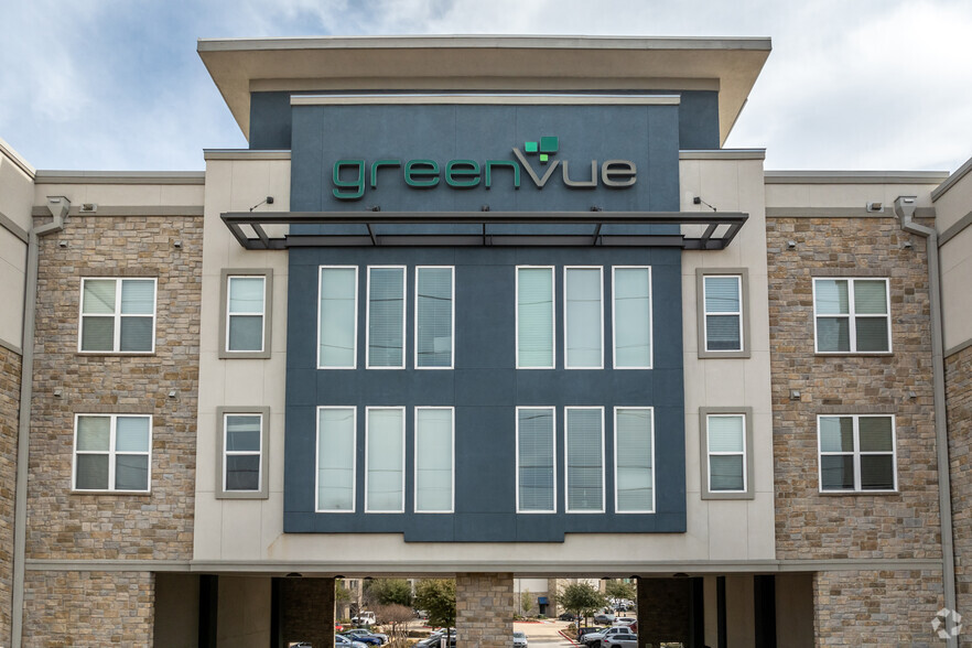 Building Photo - GreenVue