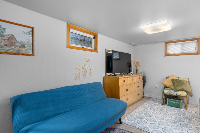 Building Photo - 1204 Avenue E