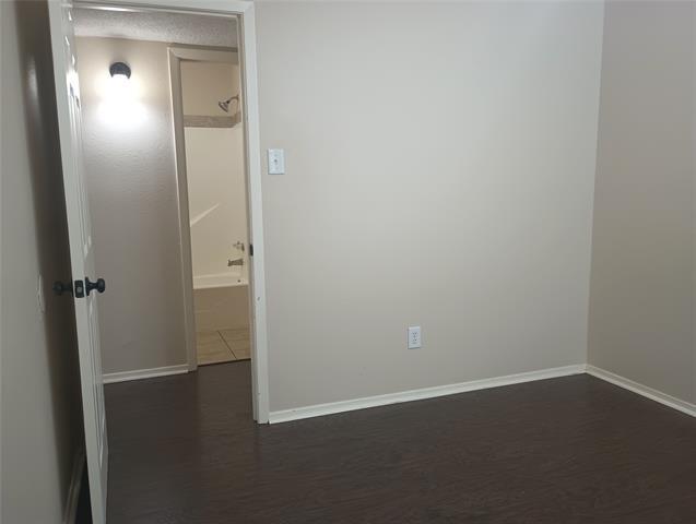 Building Photo - 620 Race St