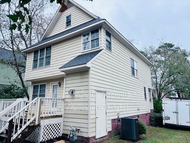 Building Photo - 4932 Harbour Towne Dr