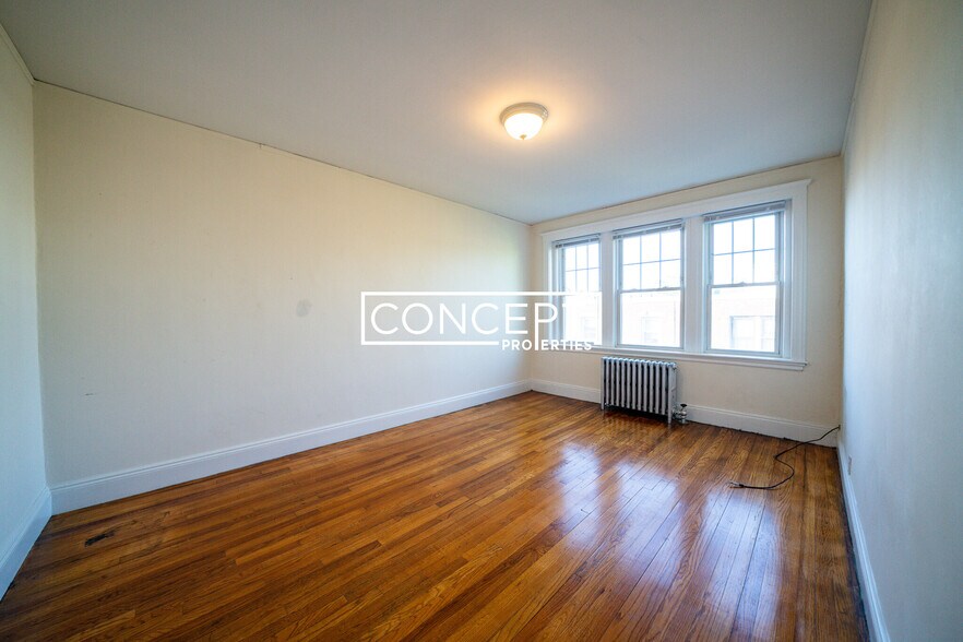 Building Photo - 56 Selkirk Rd