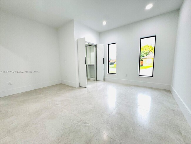 Building Photo - 19614 SW 133rd Ct