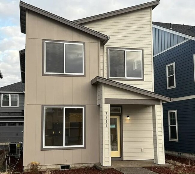 Primary Photo - *NEW Construction* Stunning 3BD, 2.5 BA* S...