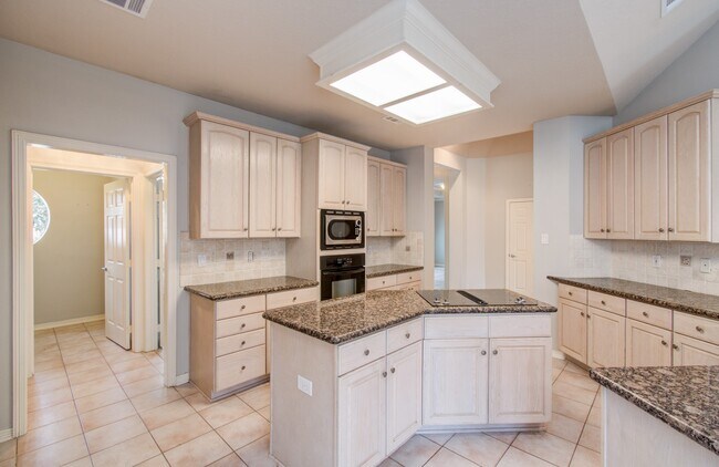 Building Photo - 3430 Rolling Terrace Dr